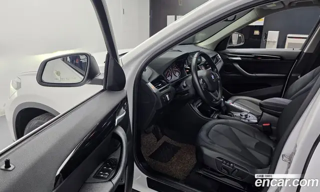 BMW X1 2017 2.0 АКПП, миниатюра 10
