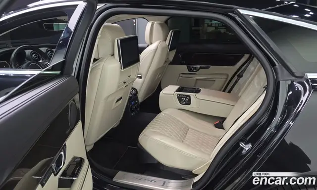 Jaguar XJ 2019 3.0 АКПП, миниатюра 11