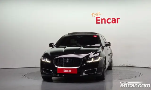 Jaguar XJ 2019 3.0 АКПП, миниатюра 3