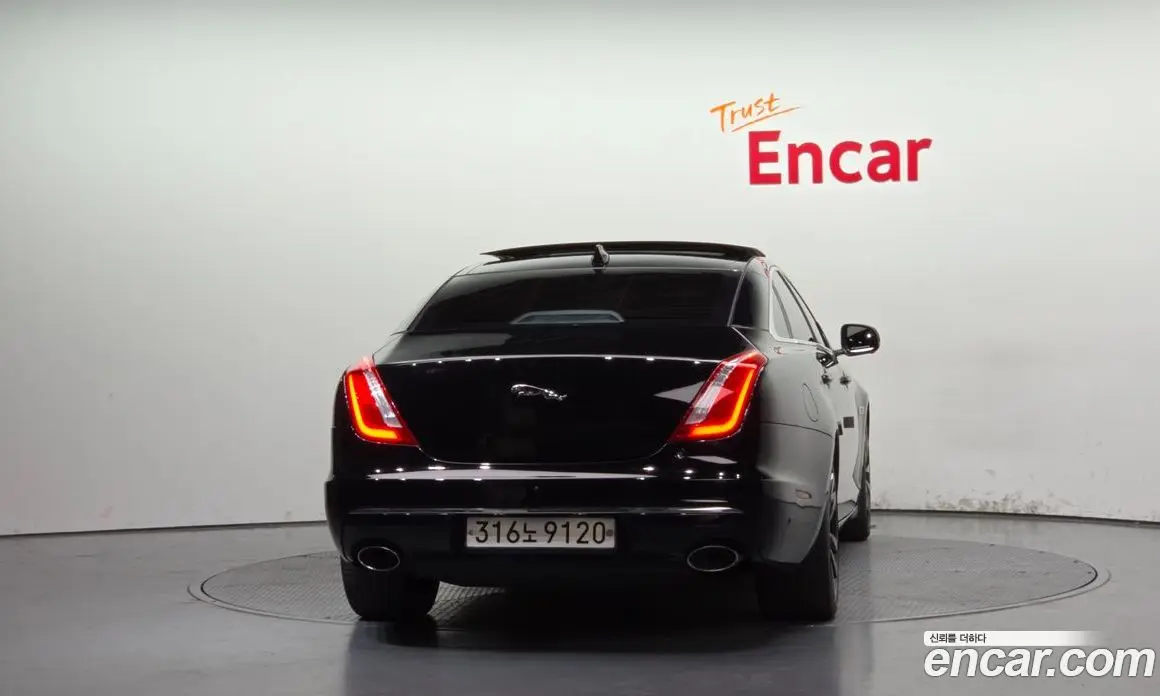 Jaguar XJ 2019 3.0 АКПП, фото 4
