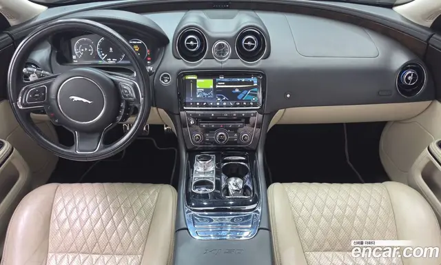 Jaguar XJ 2019 3.0 АКПП, миниатюра 7