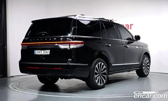 Lincoln Navigator 2022 3.5 АКПП, миниатюра 2