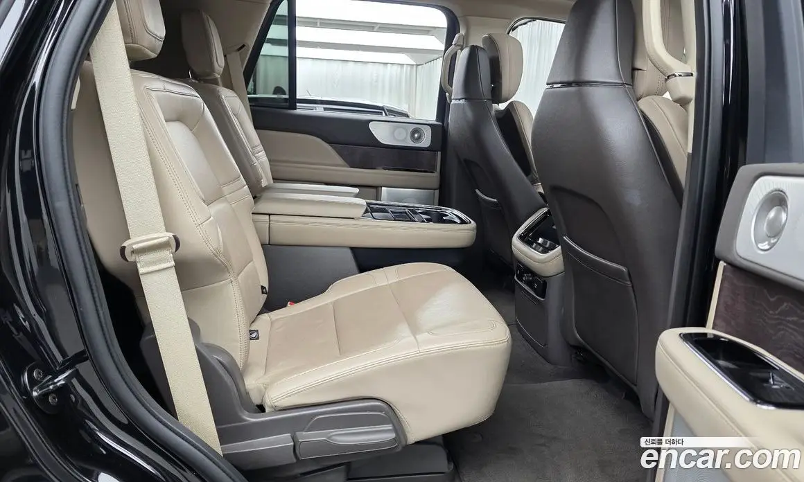 Lincoln Navigator 2022 3.5 АКПП, фото 17