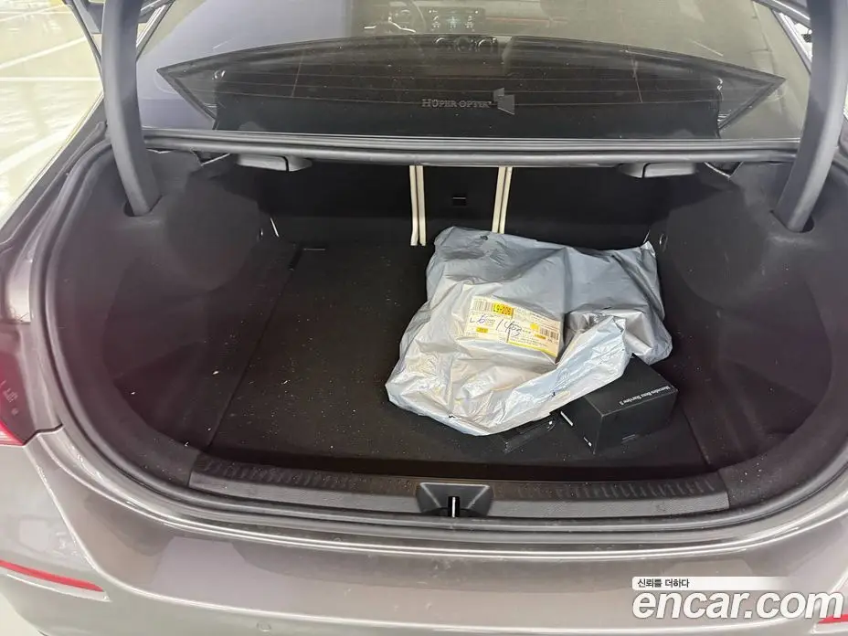 Mercedes-Benz A-Class 2022 2.0 АКПП, фото 16