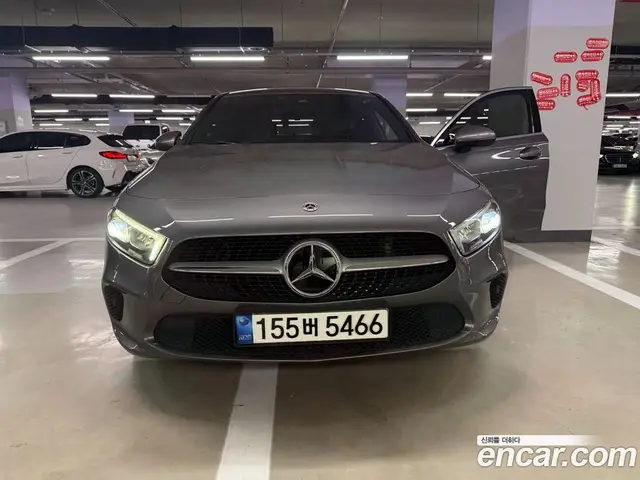 Mercedes-Benz A-Class 2022 2.0 АКПП, миниатюра 3
