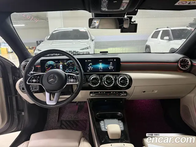 Mercedes-Benz A-Class 2022 2.0 АКПП, миниатюра 6