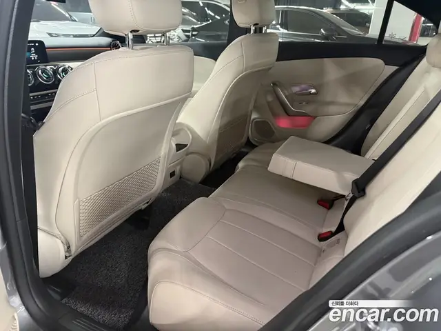 Mercedes-Benz A-Class 2022 2.0 АКПП, миниатюра 10