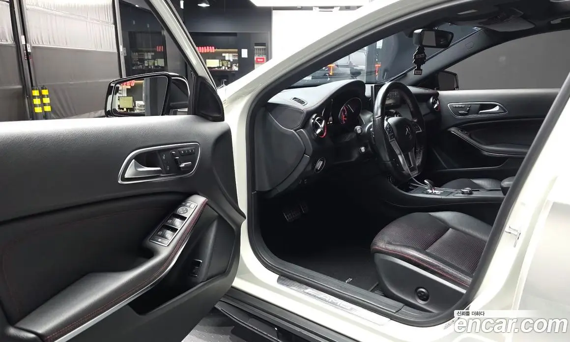 Mercedes-Benz GLA-Class 2015 2.0 АКПП, фото 12