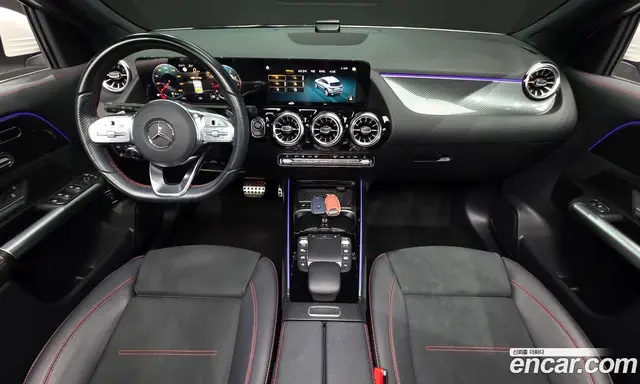 Mercedes-Benz GLA-Class 2023 2.0 АКПП, миниатюра 7