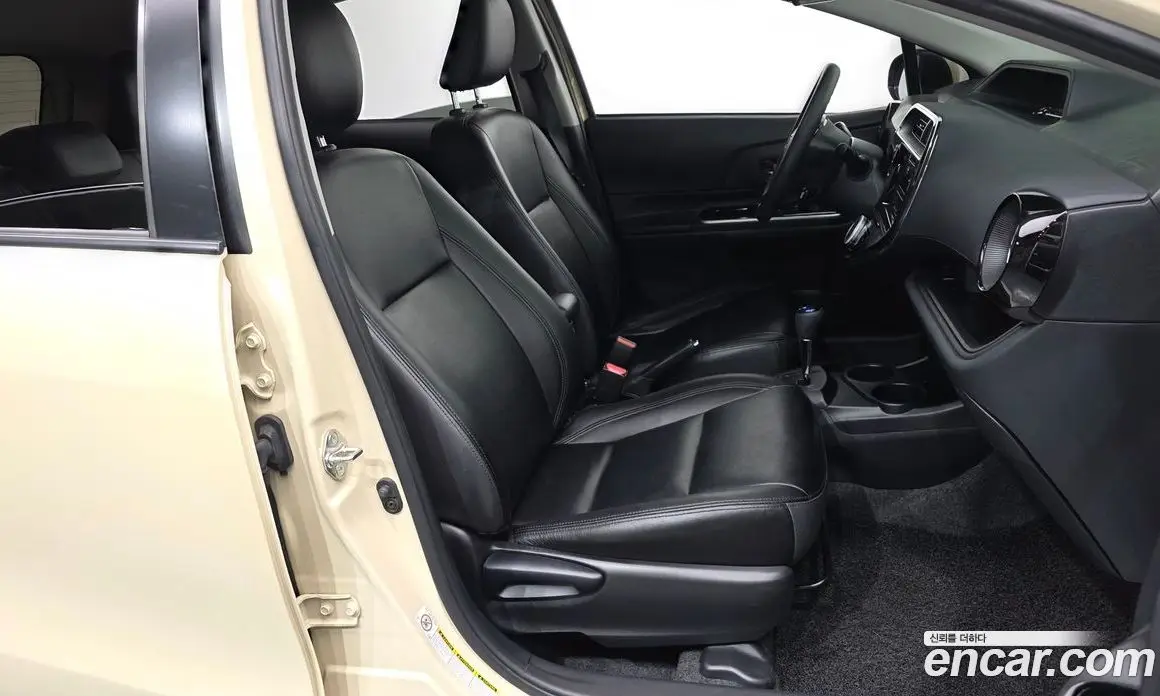 Toyota Prius 2018 1.5 АКПП, фото 17