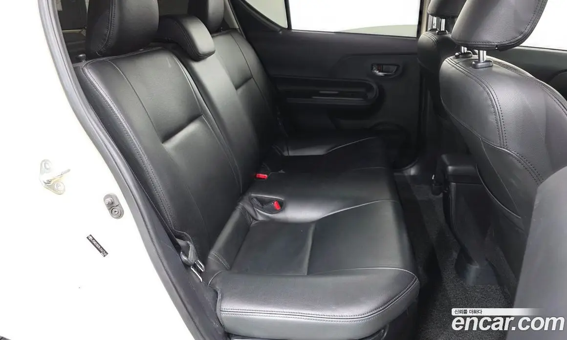 Toyota Prius 2018 1.5 АКПП, фото 18