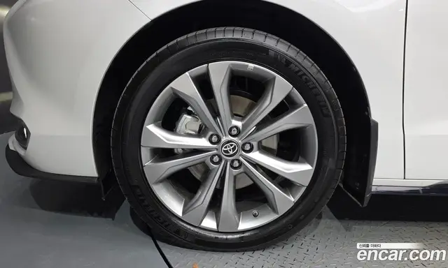 Toyota Sienna 2026 2.5 АКПП, миниатюра 5