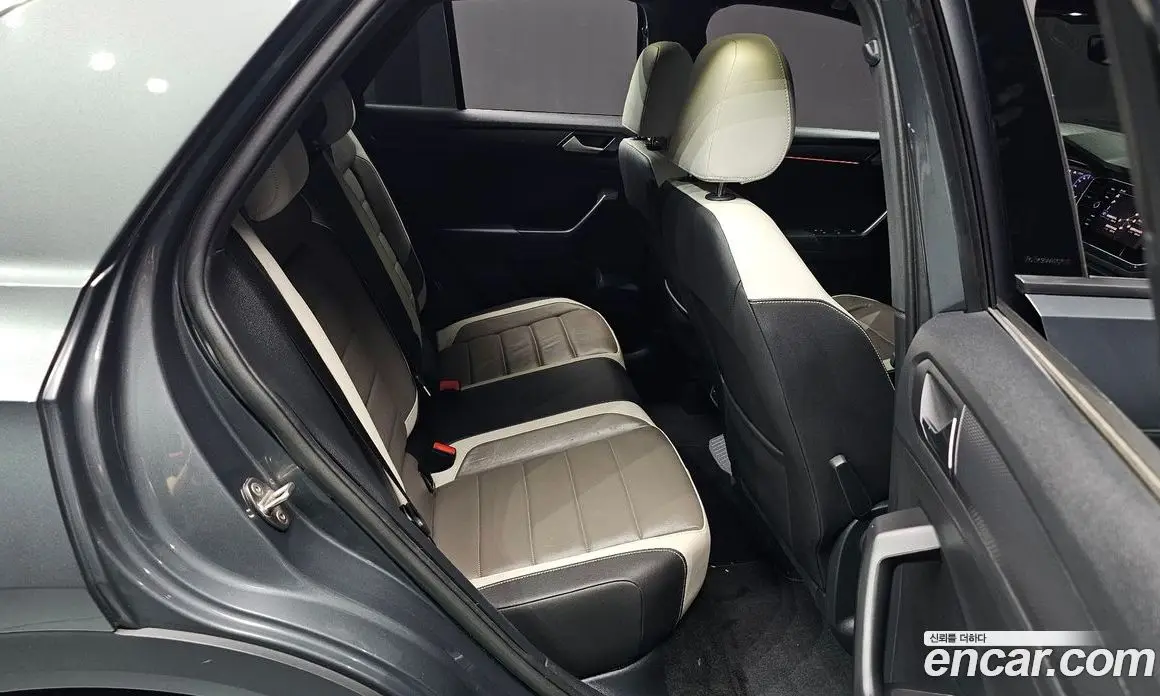 Volkswagen T-Roc 2021 2.0 АКПП, фото 18