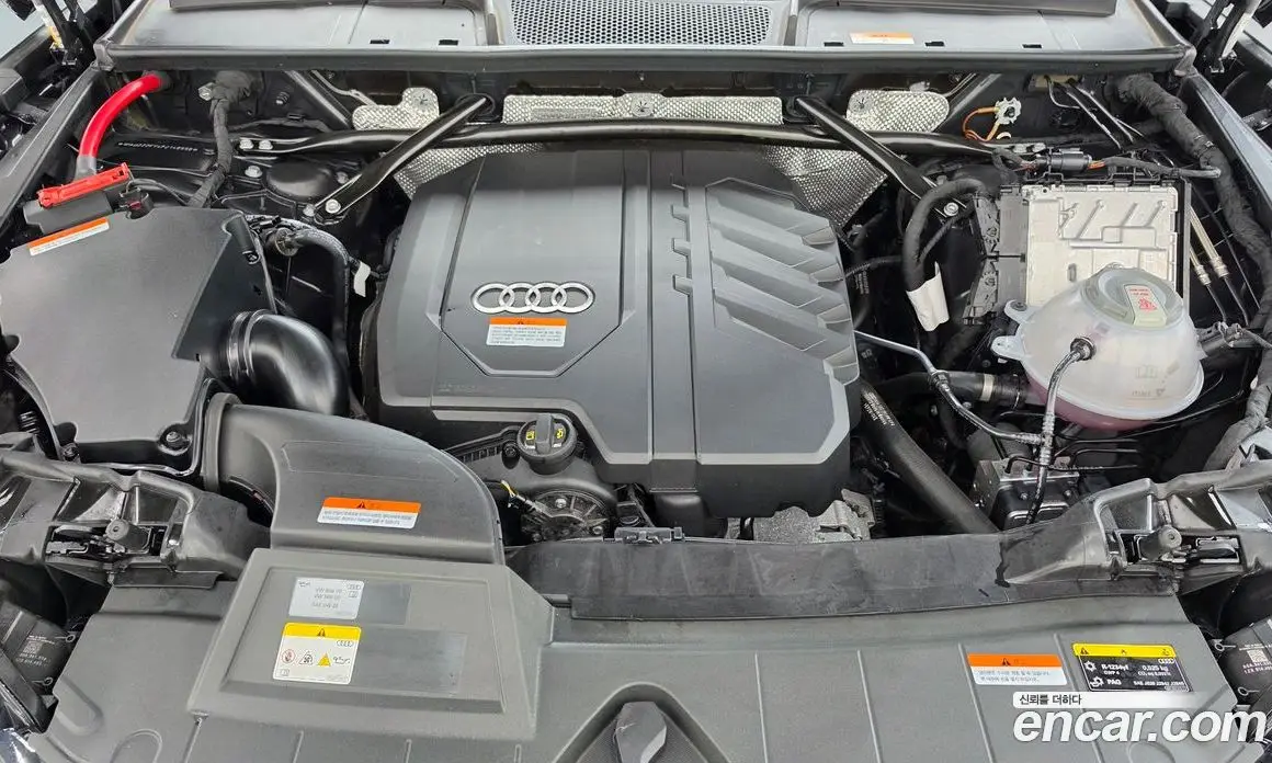 Audi Q5 2023 2.0 АКПП, фото 6