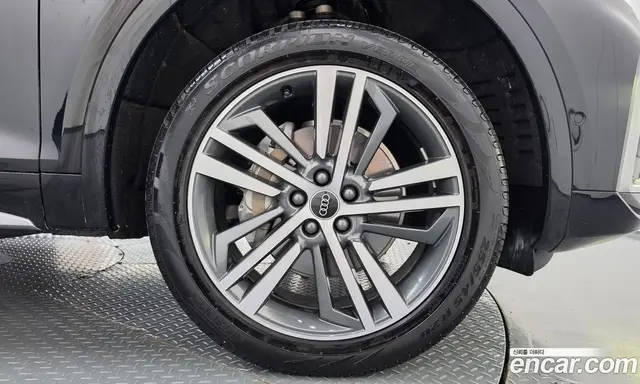 Audi Q5 2023 2.0 АКПП, миниатюра 7