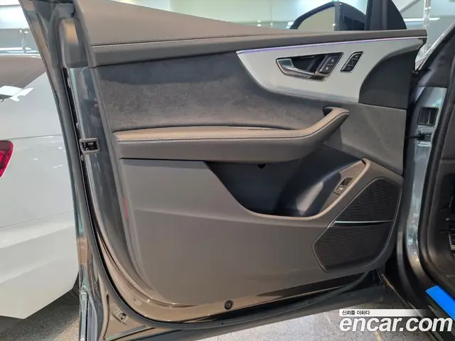 Audi Q8 2023 3.0 АКПП, миниатюра 11 Audi Q8 2023 3.0 АКПП, миниатюра 11