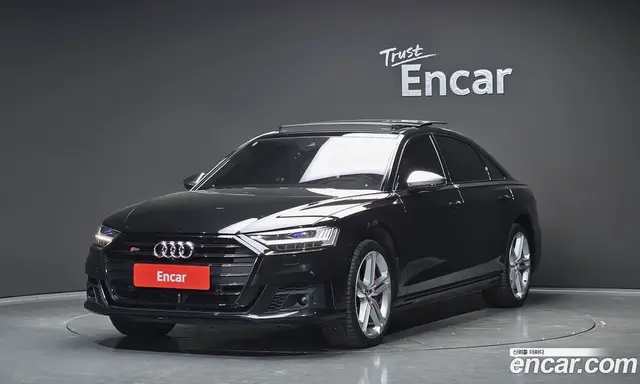 Audi S8, 2020, 122 628 км