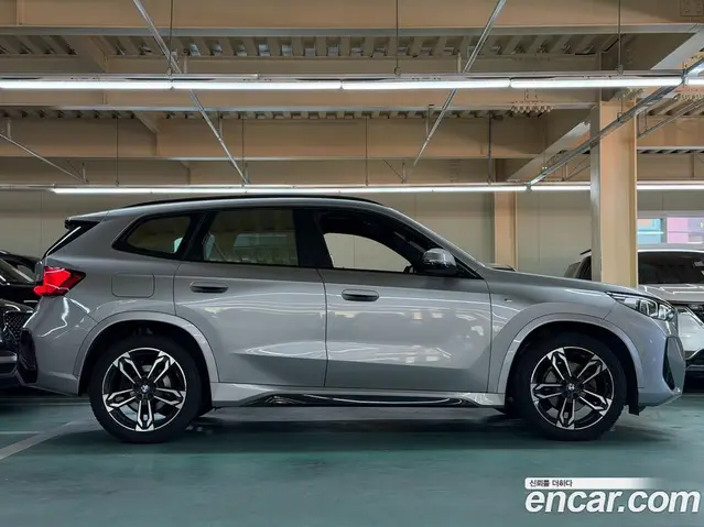 BMW X1 2023 2.0 АКПП, миниатюра 5