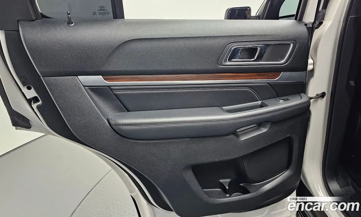 Ford Explorer 2018 2.3 АКПП, фото 15