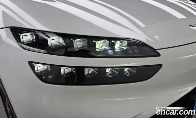 Genesis GV60 2022 0.1 АКПП, миниатюра 8