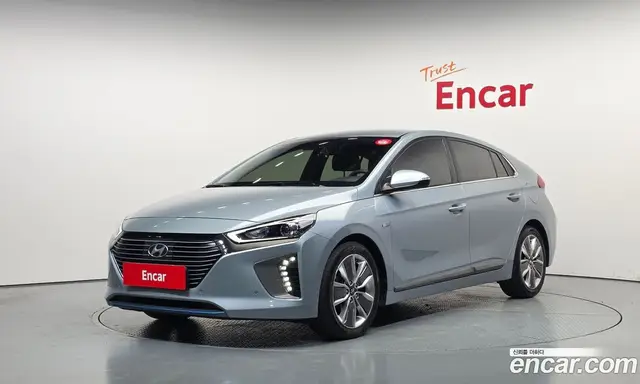 Hyundai Ioniq, 2016, 244 998 км