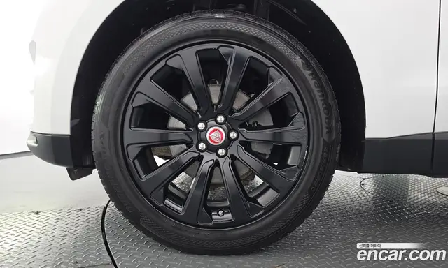 Jaguar F-Pace 2017 2.0 АКПП, миниатюра 5 Jaguar F-Pace 2017 2.0 АКПП, миниатюра 5