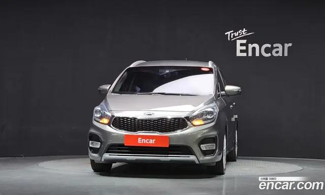Kia Carens 2018 2.0 АКПП, миниатюра 3 Kia Carens 2018 2.0 АКПП, миниатюра 3