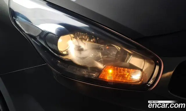 Kia Carens 2018 2.0 АКПП, миниатюра 8 Kia Carens 2018 2.0 АКПП, миниатюра 8