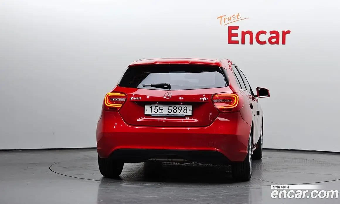Mercedes-Benz A-Class 2015 1.5 АКПП, фото 4