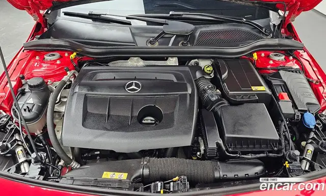 Mercedes-Benz A-Class 2015 1.5 АКПП, миниатюра 6