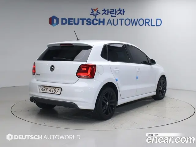 Volkswagen Polo 2015 1.4 АКПП, миниатюра 2