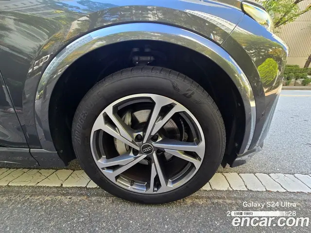 Audi Q6 e-tron 2025 1.0 АКПП, миниатюра 5