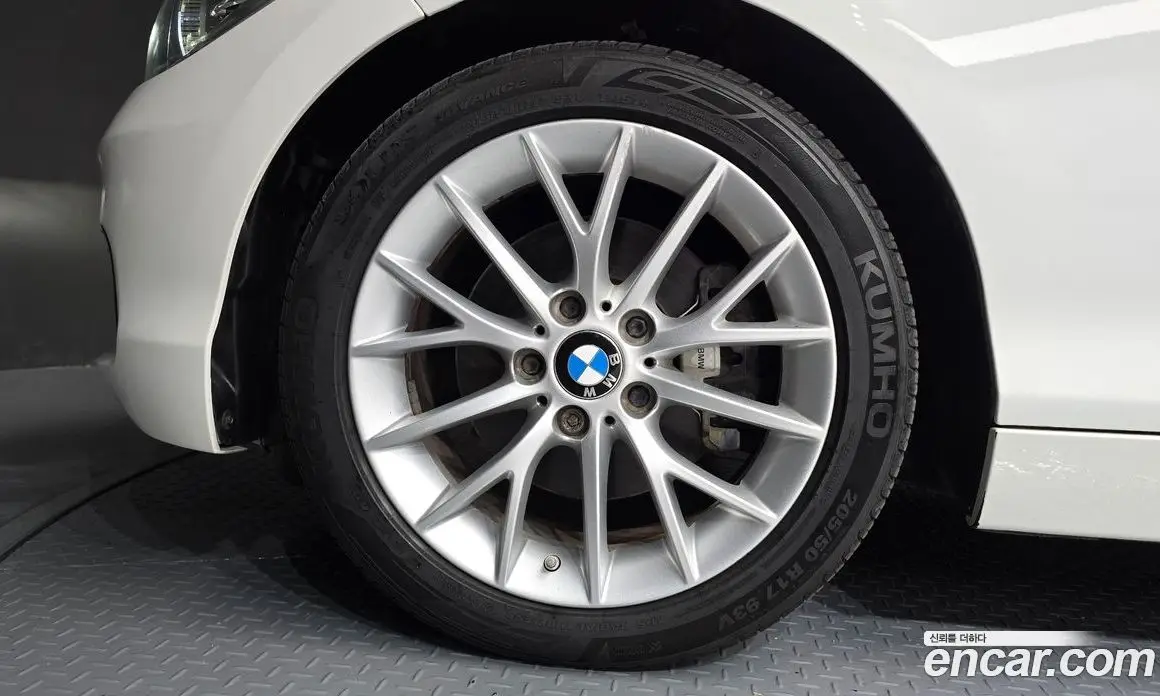 BMW 1 серия 2015 2.0 АКПП, фото 5 BMW 1 серия 2015 2.0 АКПП, фото 5