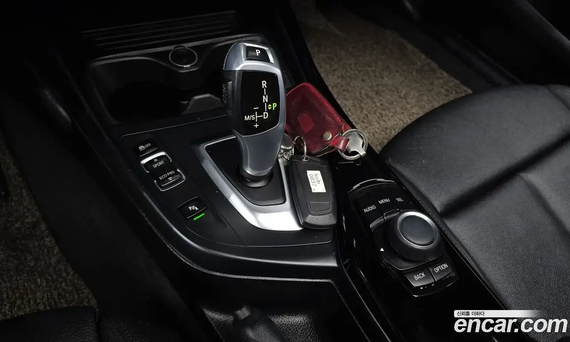 BMW 1 серия 2015 2.0 АКПП, фото 9 BMW 1 серия 2015 2.0 АКПП, фото 9