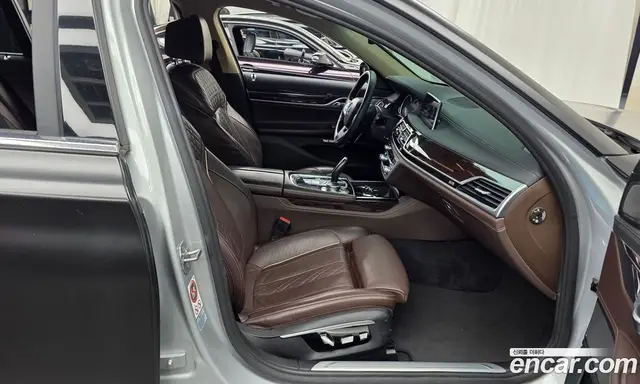 BMW 7 серия 2016 3.0 АКПП, миниатюра 11