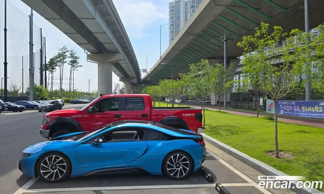 BMW i8 2015 1.5 АКПП, миниатюра 3