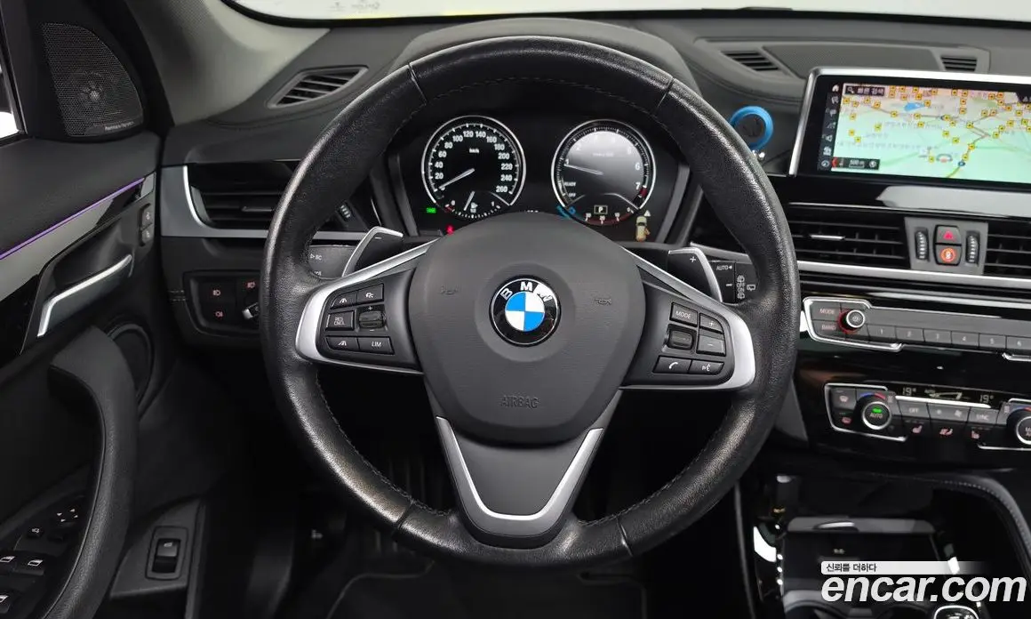 BMW X1 2021 2.0 АКПП, фото 18