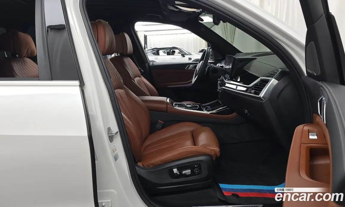 BMW X7 2024 3.0 АКПП, фото 16