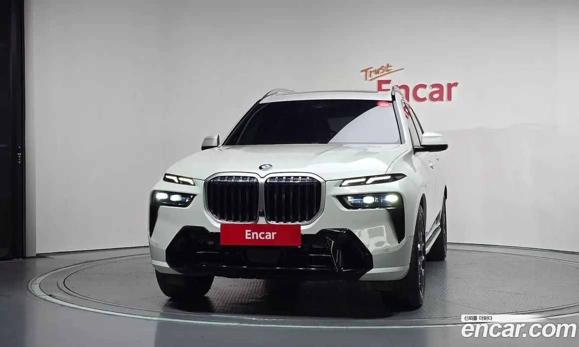 BMW X7 2024 3.0 АКПП, фото 3
