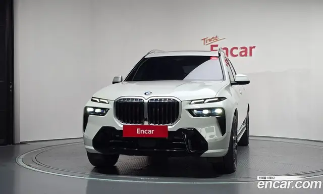 BMW X7 2024 3.0 АКПП, миниатюра 3