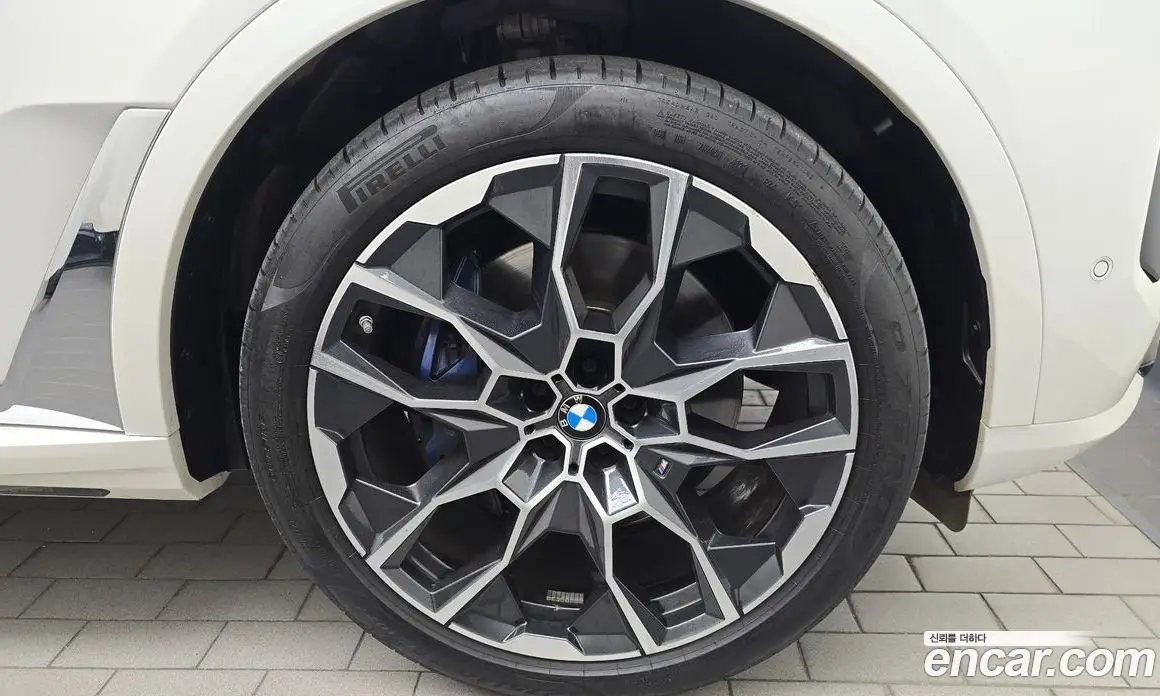 BMW X7 2024 3.0 АКПП, фото 7