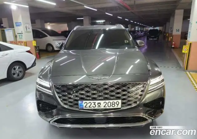 Genesis GV80, 2025, 27 568 км