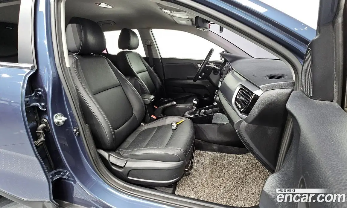 Kia Stonic 2018 1.6 АКПП, фото 15