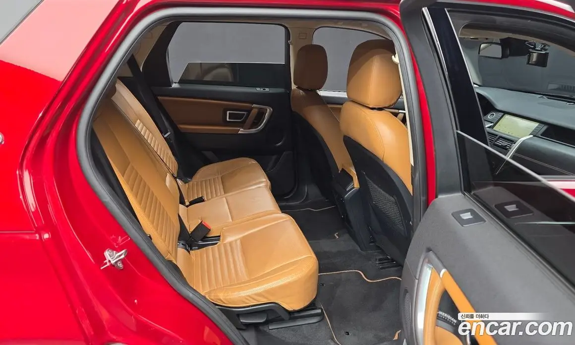 Land Rover Discovery Sport 2019 2.0 АКПП, фото 12
