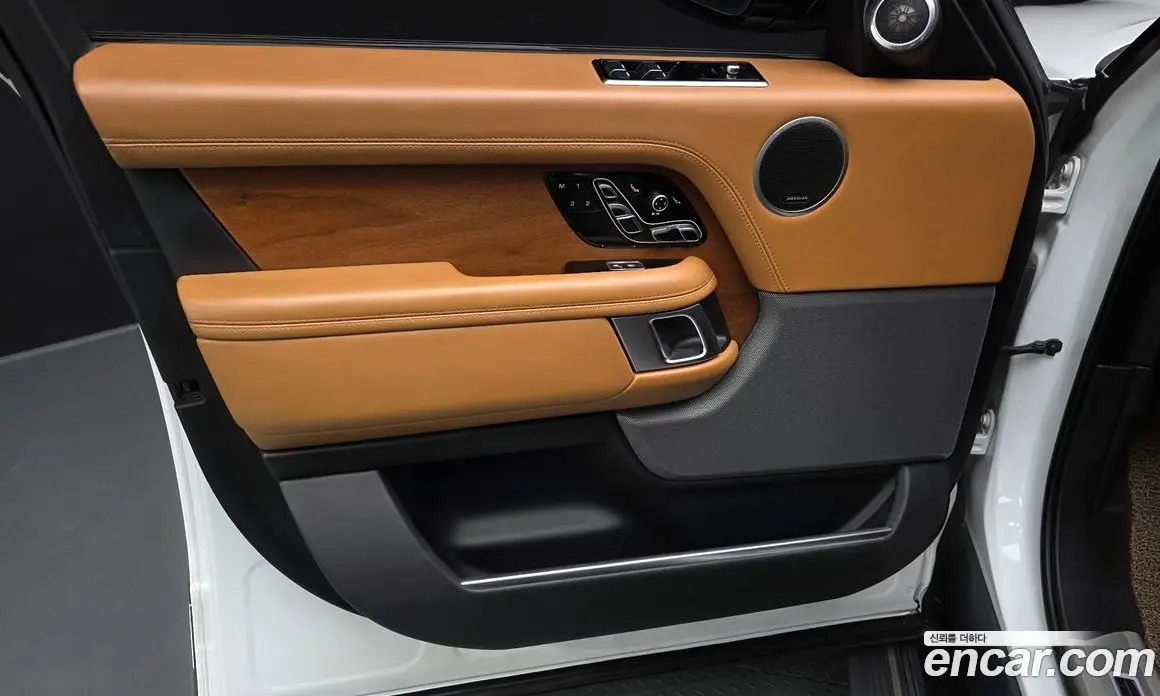Land Rover Range Rover 2019 4.4 АКПП, фото 14