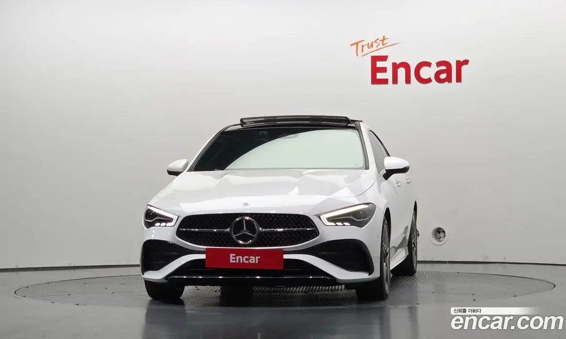 Mercedes-Benz CLA-Class 2024 2.0 АКПП, фото 3