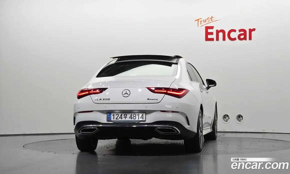Mercedes-Benz CLA-Class 2024 2.0 АКПП, фото 4