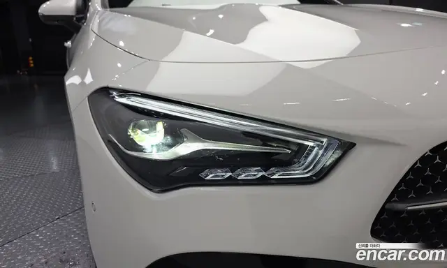 Mercedes-Benz CLA-Class 2024 2.0 АКПП, миниатюра 8