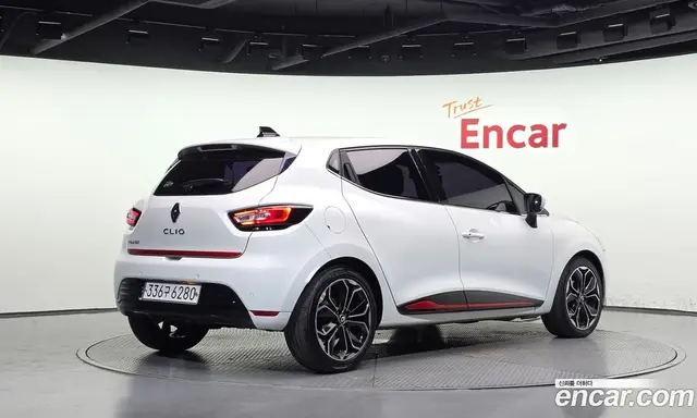 Renault (Samsung) Clio 2019 1.5 АКПП, миниатюра 2