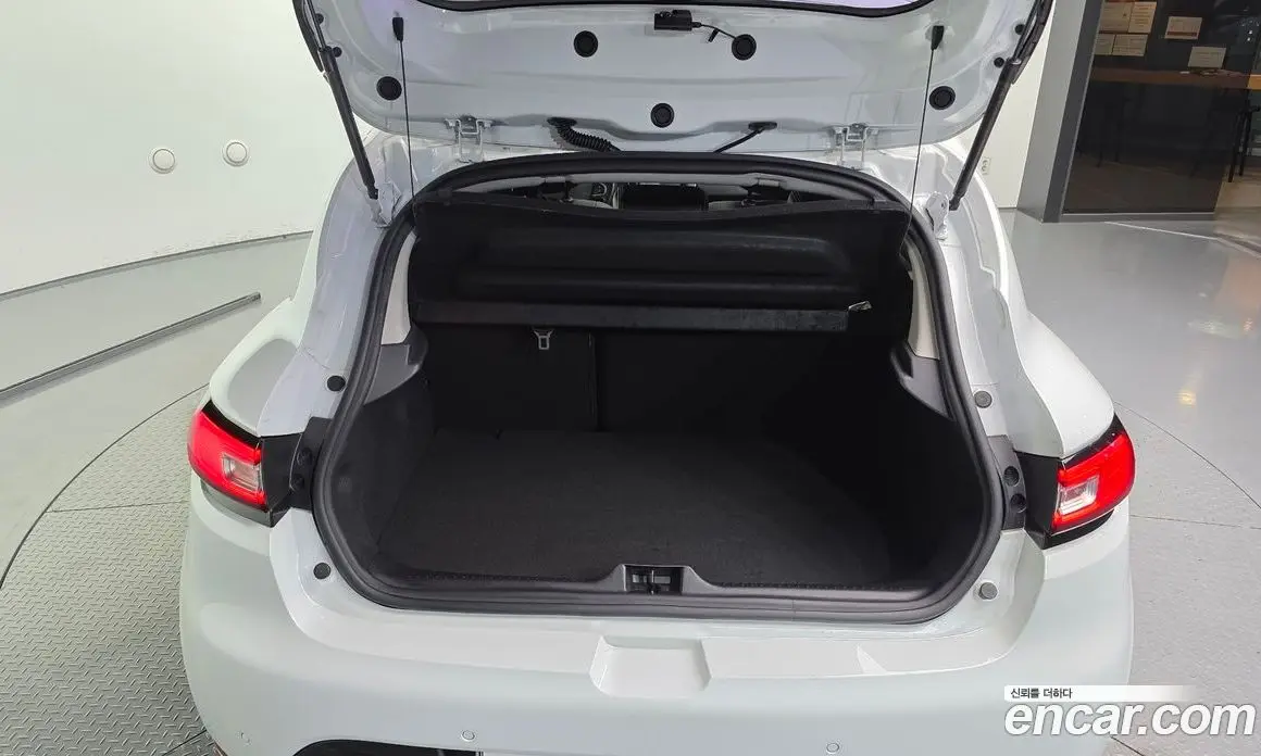 Renault (Samsung) Clio 2019 1.5 АКПП, фото 20
